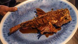 Plato de cabracho frito